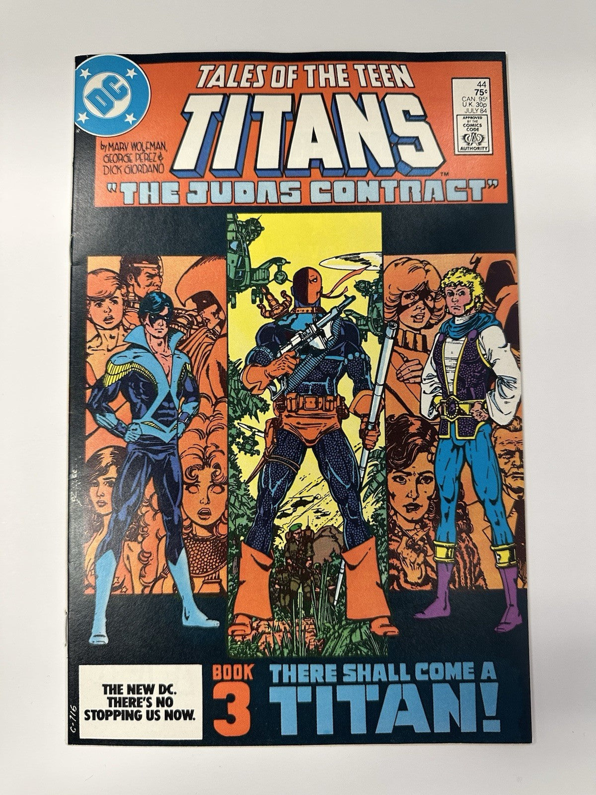 NEW TEEN TITANS #44 (1984) NM- 1ST APP NIGHTWING
