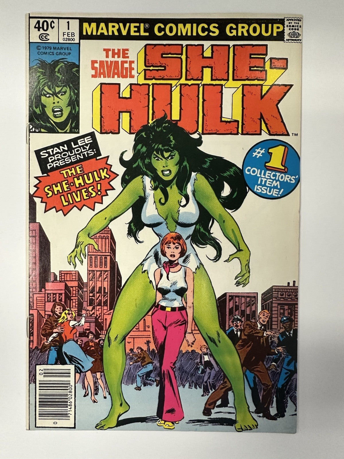 The Savage SHE-HULK # 1 1st App Of She-Hulk VF+
